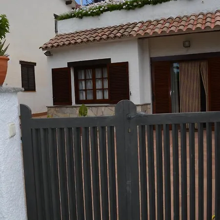 Tatil Evi Casas Blanca 44 *